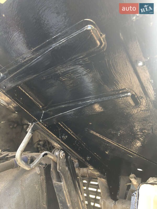 Самосвал МАЗ МАЗ 2008 в Львове