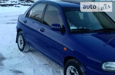 Седан Mazda 121 1991 в Черновцах