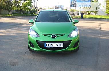 Хэтчбек Mazda 2 2011 в Одессе