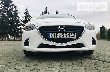 Хэтчбек Mazda 2 2015 в Ровно