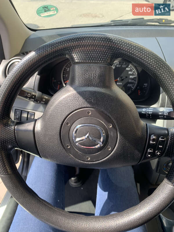 Хетчбек Mazda 2 2005 в Хмельницькому