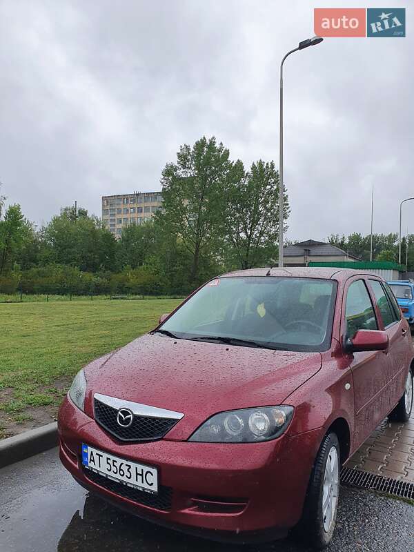 Хетчбек Mazda 2 2006 в Івано-Франківську