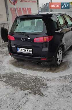 Хэтчбек Mazda 2 2004 в Киеве