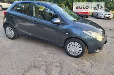 Хэтчбек Mazda 2 2009 в Запорожье