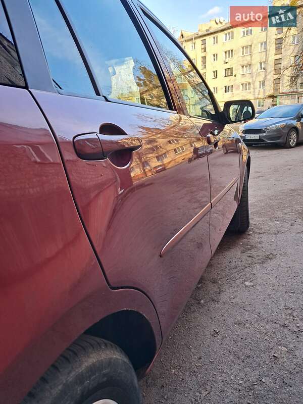 Хэтчбек Mazda 2 2007 в Коростене