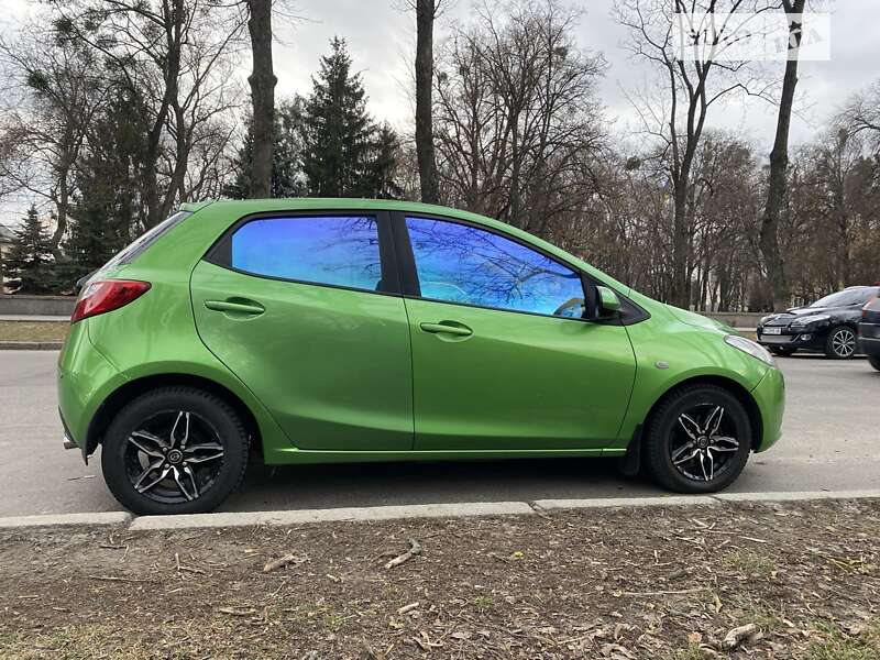 Хетчбек Mazda 2 2008 в Полтаві