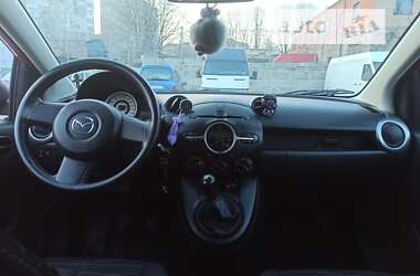 Хетчбек Mazda 2 2009 в Рівному