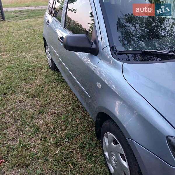 Хэтчбек Mazda 2 2006 в Ровно