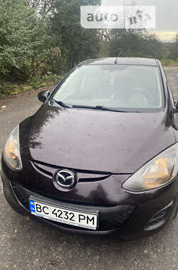 Хэтчбек Mazda 2 2010 в Пустомытах