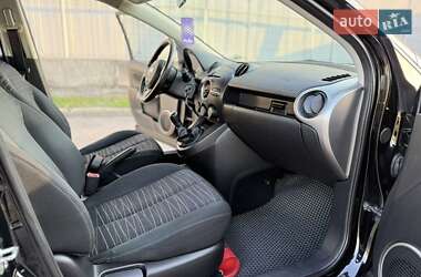 Хэтчбек Mazda 2 2008 в Днепре