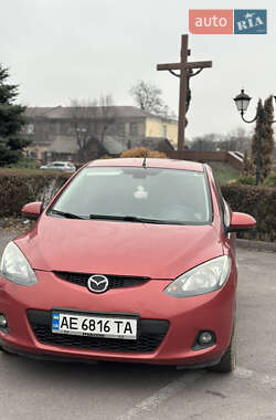 Хэтчбек Mazda 2 2008 в Каменском