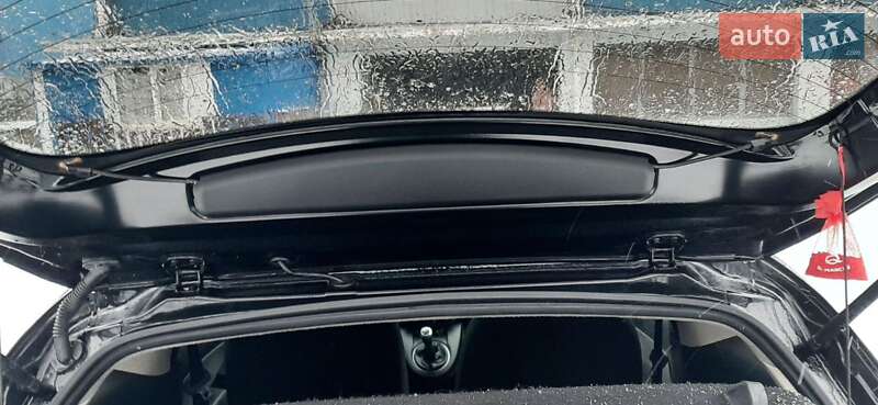 Хетчбек Mazda 2 2009 в Дніпрі