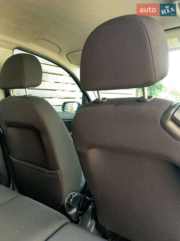 Хэтчбек Mazda 2 2006 в Коломые