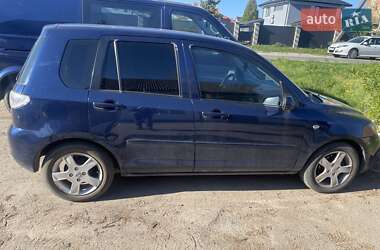 Хэтчбек Mazda 2 2006 в 