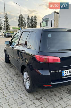 Хетчбек Mazda 2 2004 в 