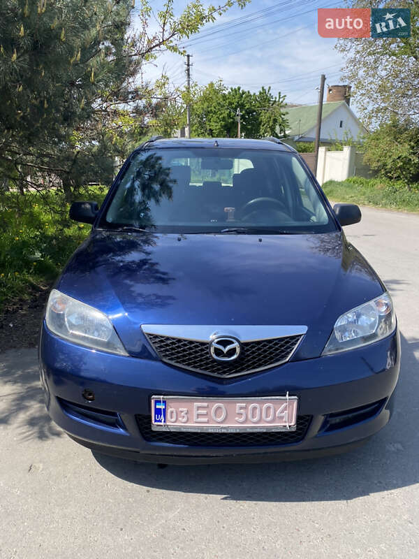 Mazda 2 2004