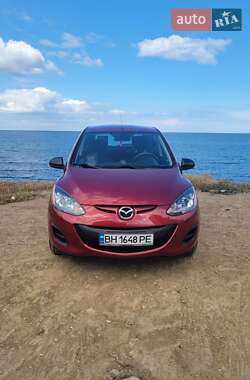 Седан Mazda 2 2014 в Чорноморську