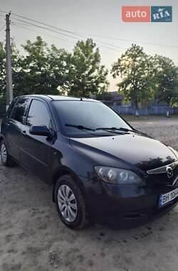 Хэтчбек Mazda 2 2006 в 