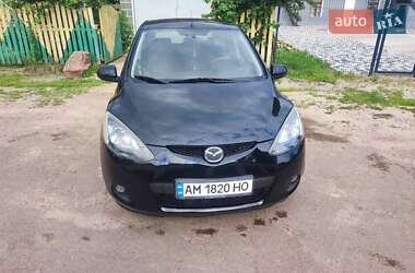 Хэтчбек Mazda 2 2008 в Овруче