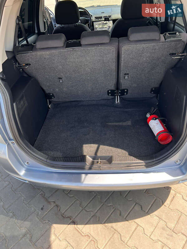 Хетчбек Mazda 2 2007 в Луцьку