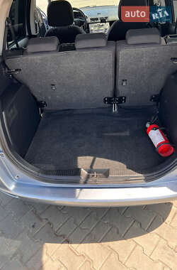 Хэтчбек Mazda 2 2007 в 