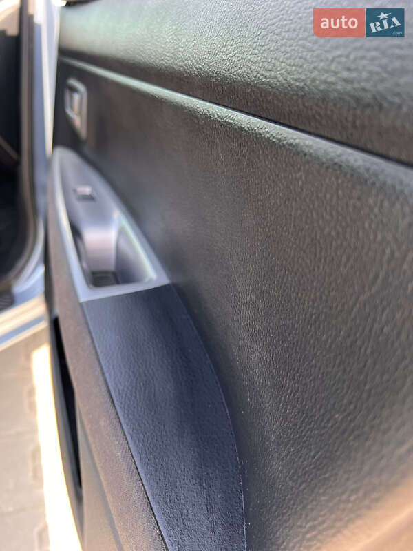 Хетчбек Mazda 2 2007 в Луцьку