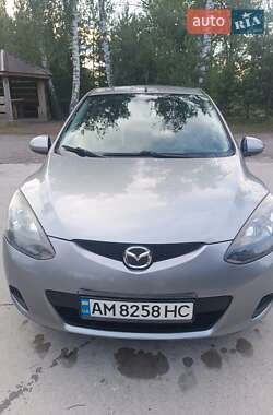 Хэтчбек Mazda 2 2009 в Славуте