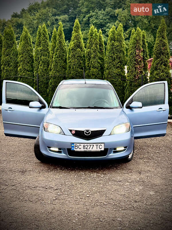 Хетчбек Mazda 2 2005 в Бориславі