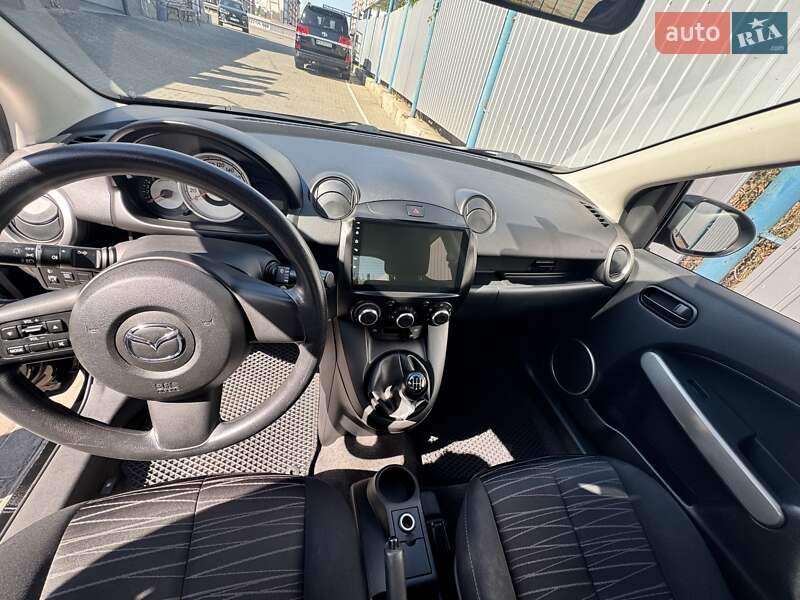 Хэтчбек Mazda 2 2008 в Одессе фото 9 Хэтчбек Mazda 2 2008 в Одессе