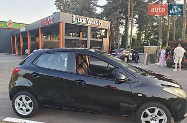 Хетчбек Mazda 2 2008 в Житомирі