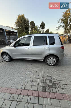 Хэтчбек Mazda 2 2004 в Каменец-Подольском