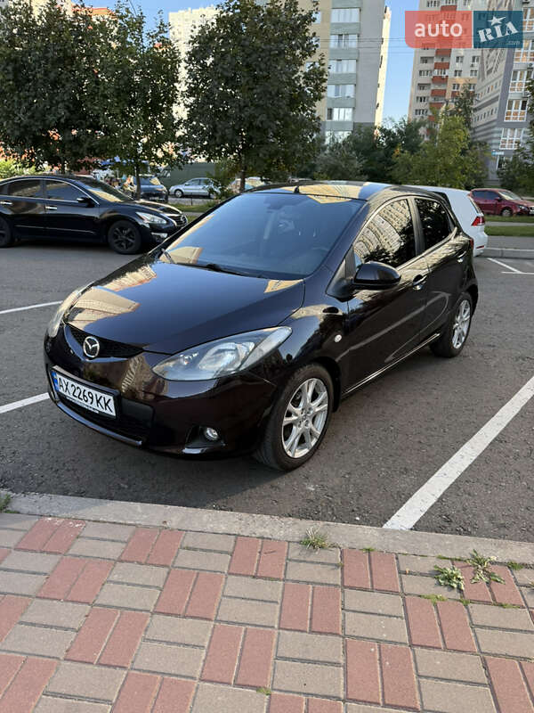 Хетчбек Mazda 2 2008 в Києві
