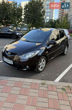 Хэтчбек Mazda 2 2008 в 