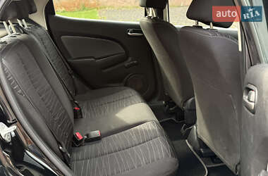 Хэтчбек Mazda 2 2009 в 