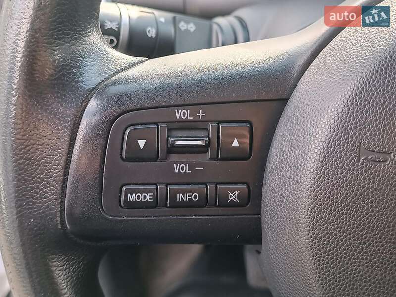 Хэтчбек Mazda 2 2007 в Харькове