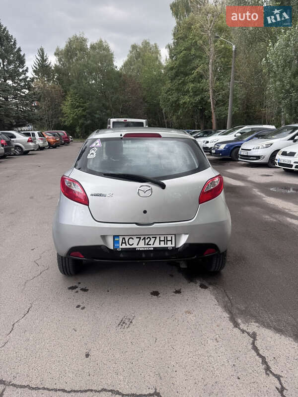 Хетчбек Mazda 2 2008 в Луцьку фото 4 Хетчбек Mazda 2 2008 в Луцьку
