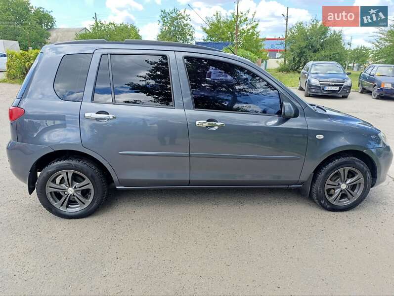 Mazda 2 2003 Mazda 2 2003