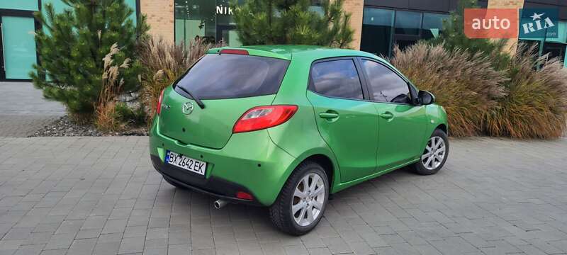 Хетчбек Mazda 2 2008 в Хмельницькому