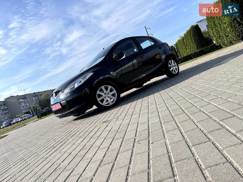 Хэтчбек Mazda 2 2009 в Славуте фото 3 Хэтчбек Mazda 2 2009 в Славуте