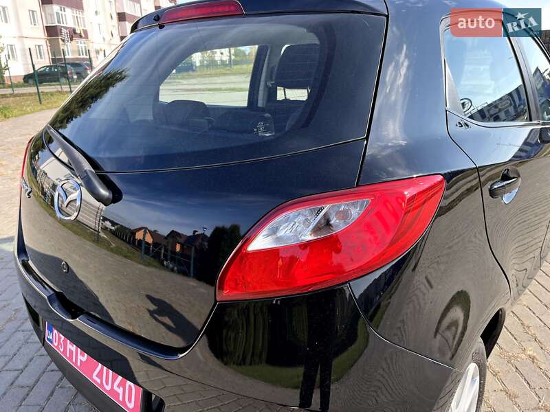 Хэтчбек Mazda 2 2009 в Славуте фото 17 Хэтчбек Mazda 2 2009 в Славуте