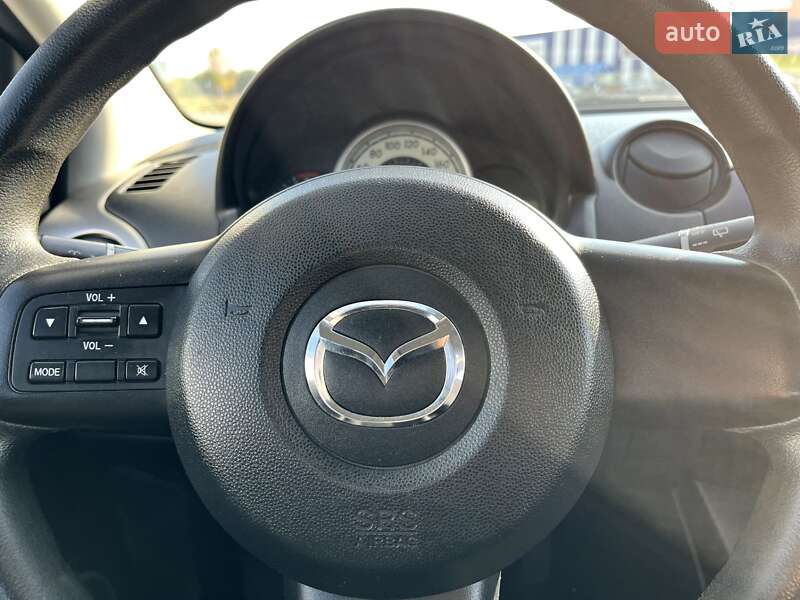 Хэтчбек Mazda 2 2009 в Славуте фото 37 Хэтчбек Mazda 2 2009 в Славуте