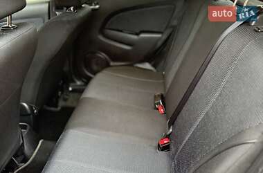 Хэтчбек Mazda 2 2009 в Одессе