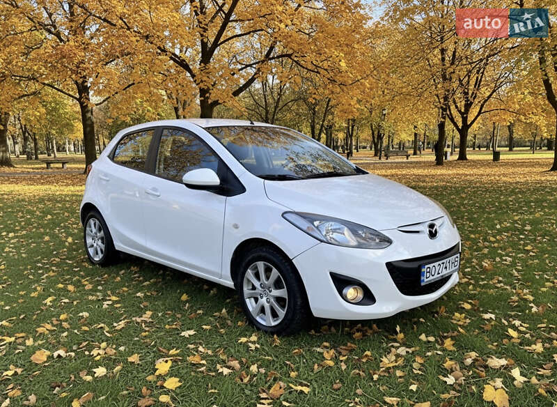 Хетчбек Mazda 2 2011 в Тернополі фото 7 Хетчбек Mazda 2 2011 в Тернополі