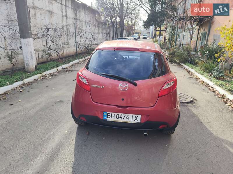 Хэтчбек Mazda 2 2008 в Одессе