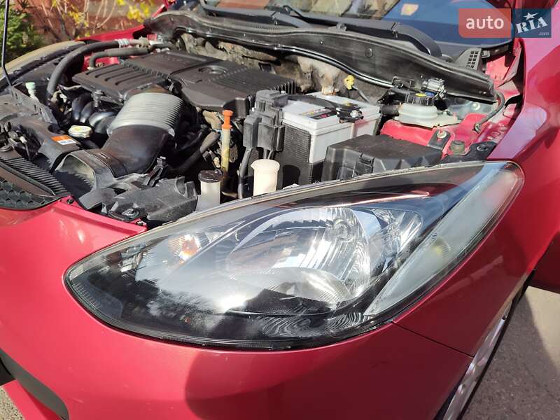 Хэтчбек Mazda 2 2008 в Одессе