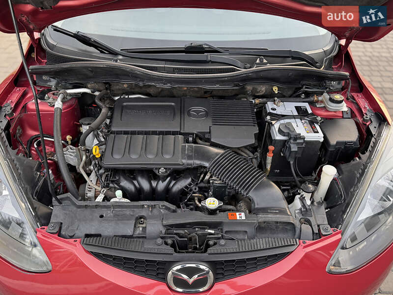 Хетчбек Mazda 2 2008 в Одесі