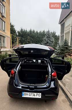 Хетчбек Mazda 2 2016 в Одесі фото 12 Хетчбек Mazda 2 2016 в Одесі