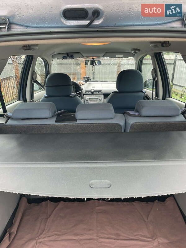 Хэтчбек Mazda 2 2005 в Верховине фото 7 Хэтчбек Mazda 2 2005 в Верховине