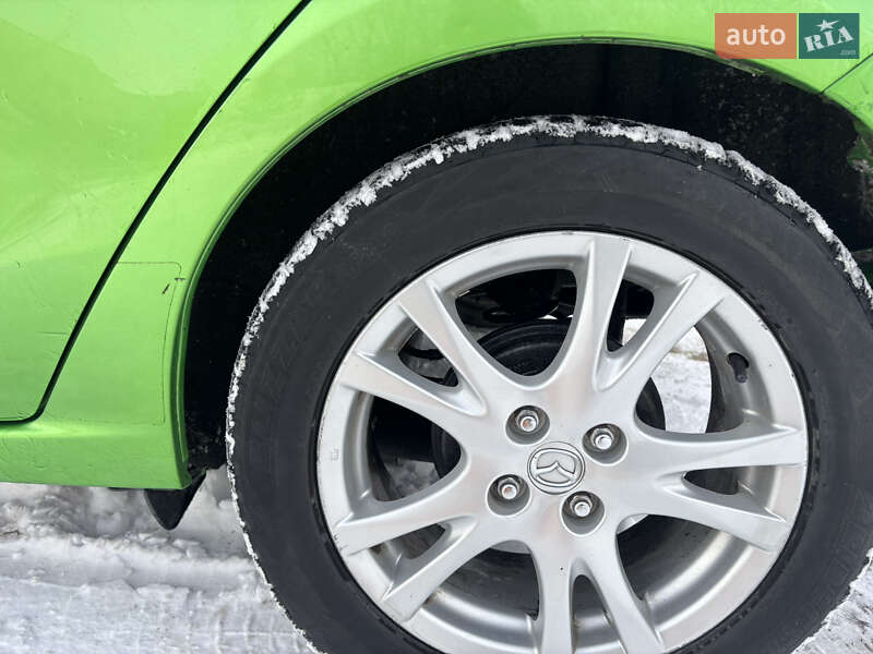 Хетчбек Mazda 2 2008 в Бучі фото 5 Хетчбек Mazda 2 2008 в Бучі