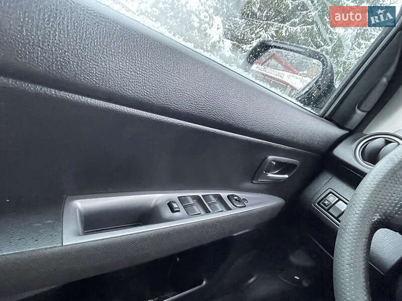 Хетчбек Mazda 2 2006 в Львові фото 44 Хетчбек Mazda 2 2006 в Львові